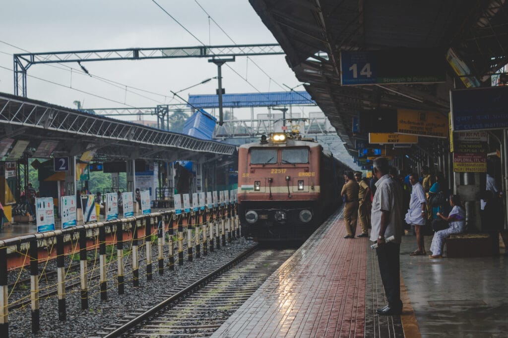 रेलवे ने बदल दिए चार्ट के नियम, 1 जुलाई से होंगे लागू: यात्रियों के लिए क्या होगा असर? 2 रेलवे
